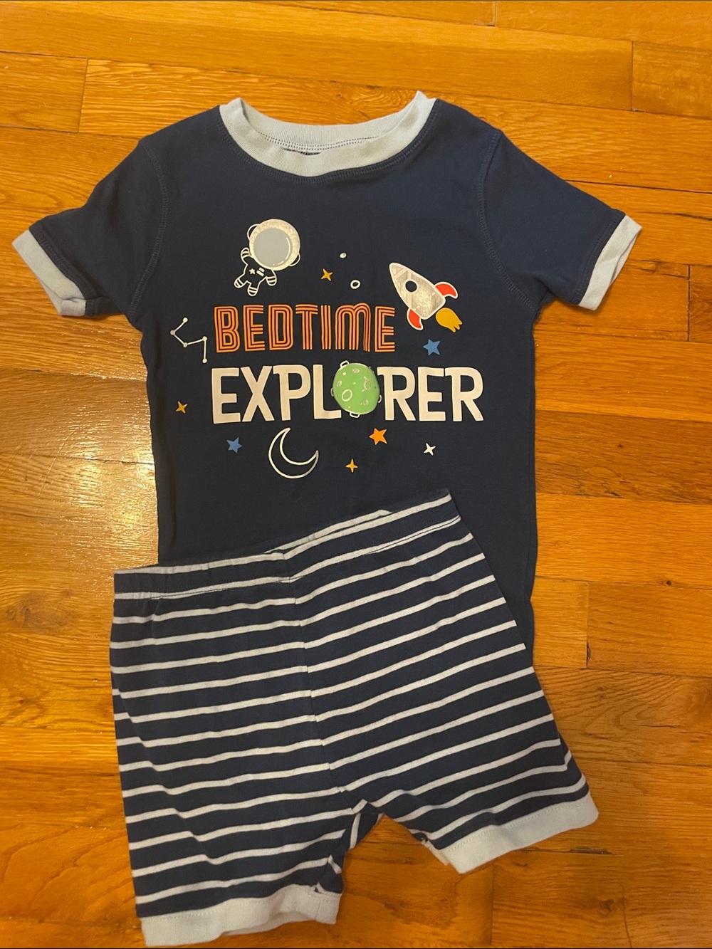 2/$10 Kids shorts pajama space
